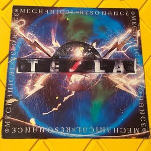 Tesla Mechanical Resonance 1986 Geffen GHS 24120 STERLING EX/VG w/ Lyric Sleeve